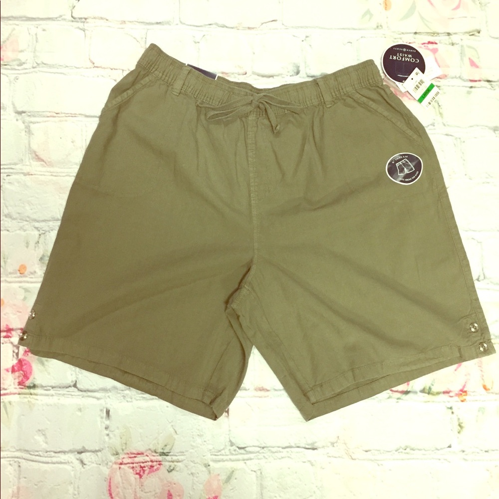 NWT Karen Scott Olive Comfort Tie-Waist Shorts L